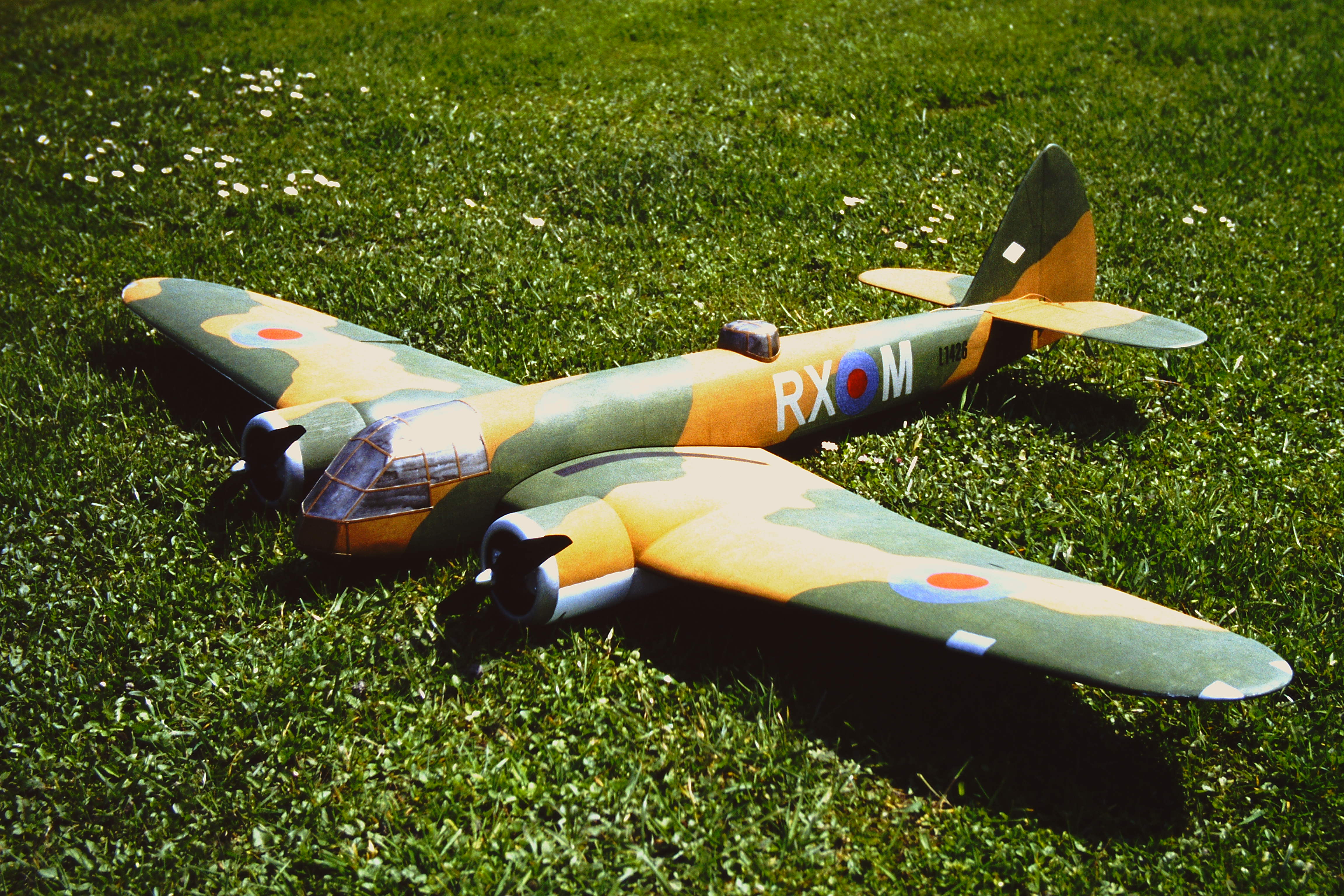 Bristol Blenheim RC-Modell.jpg